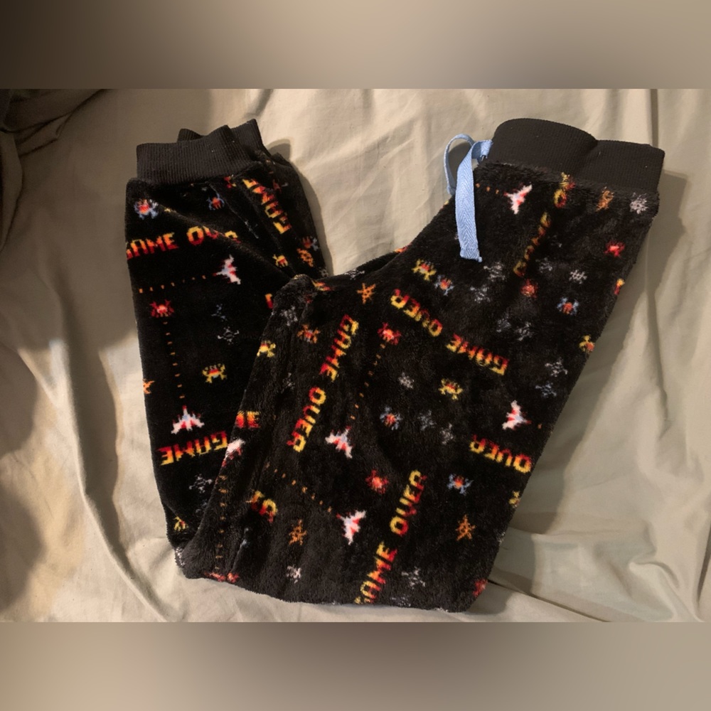 Boys Arizona Game Over Gaming Fleece pajama pants size Medium 10/12